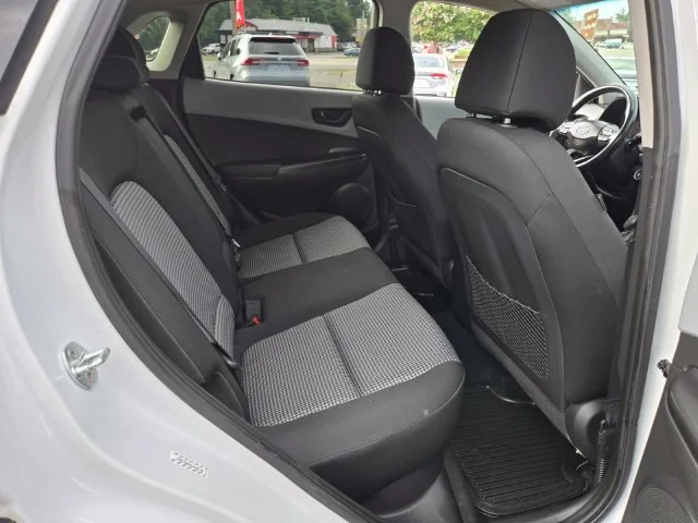 Used 2020 White Hyundai SEL image 20
