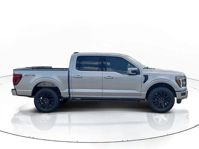 New 2026 Silver Metallic Ford Lariat image 4