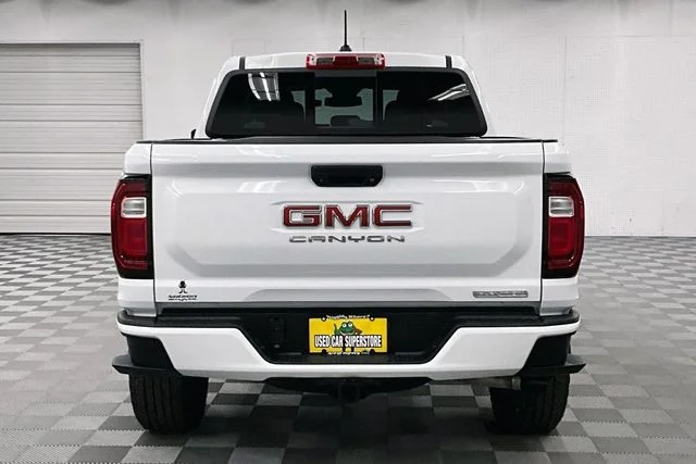 Used 2024 Summit White GMC Elevation image 5