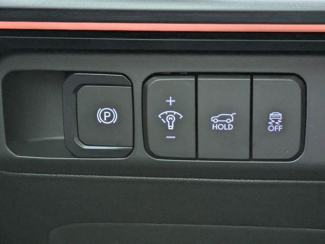 New 2026 White Hyundai Calligraphy FWD image 30