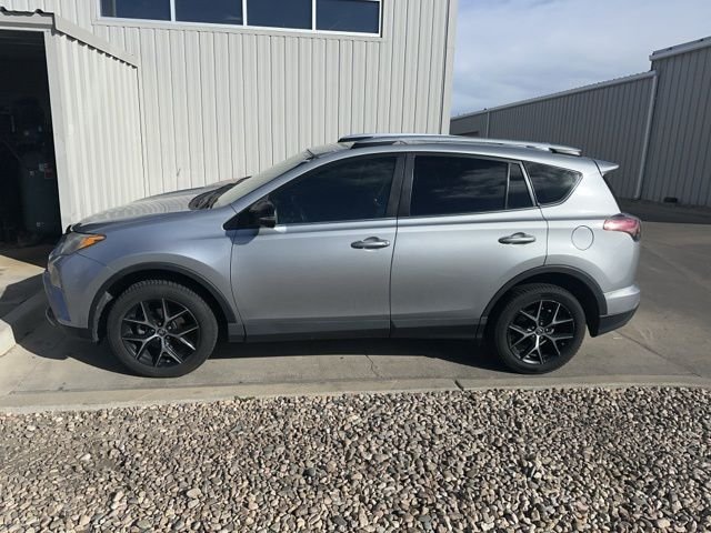 2016 Toyota RAV4 SE