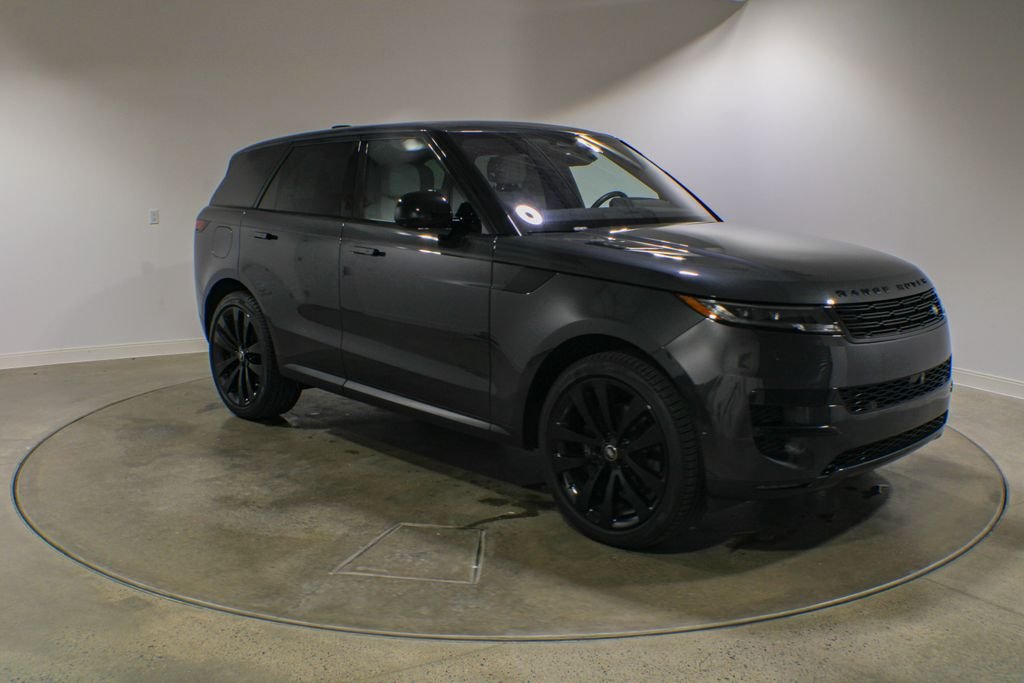 Certified Used 2023  Land Rover SE image 8