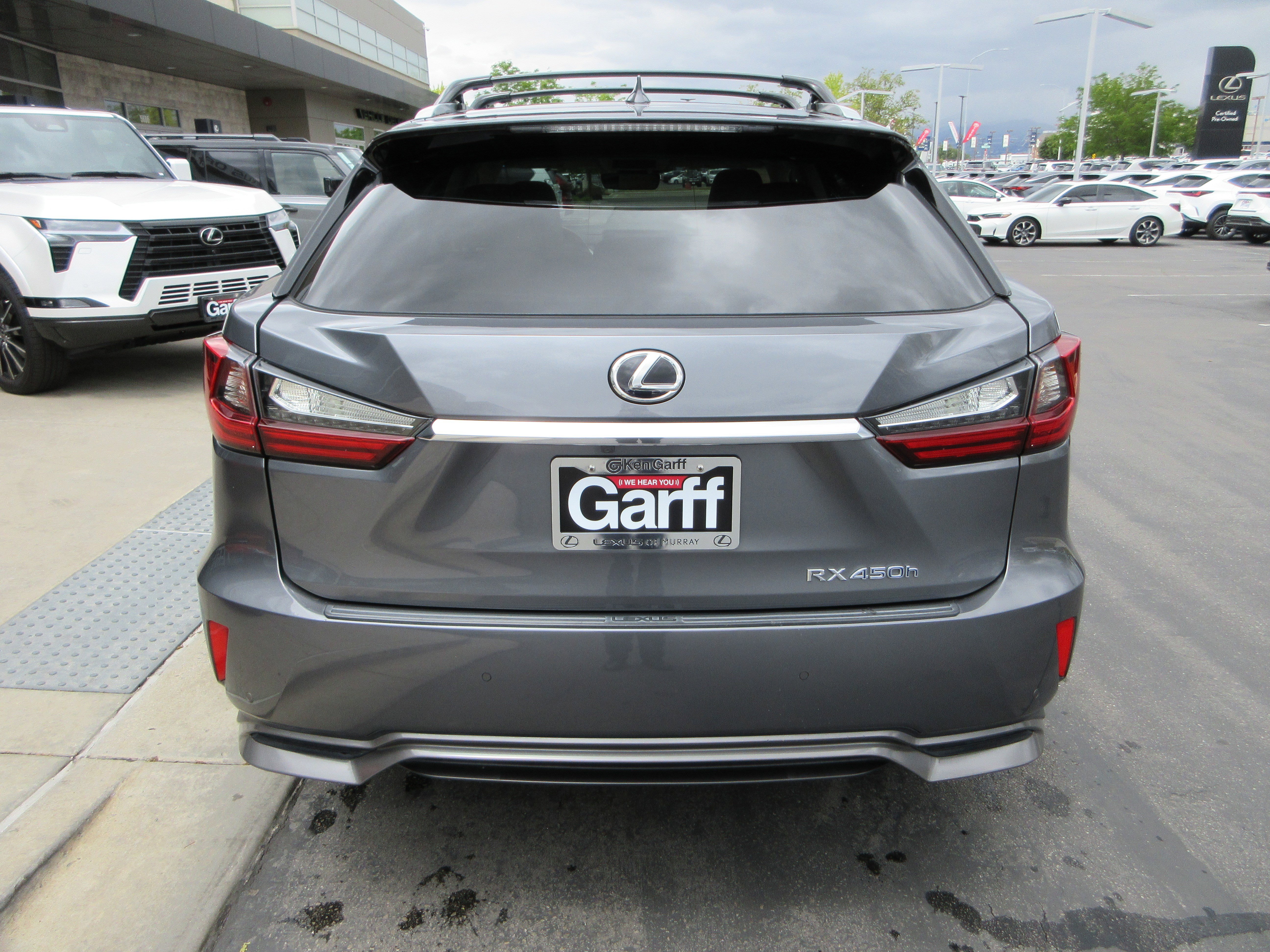 Used 2016 Nebula Gray Pearl Lexus 450h image 7