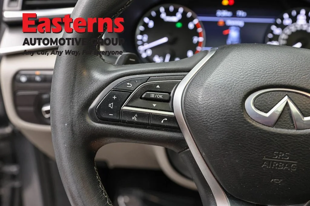 Used 2023 Gray INFINITI LUXE image 15