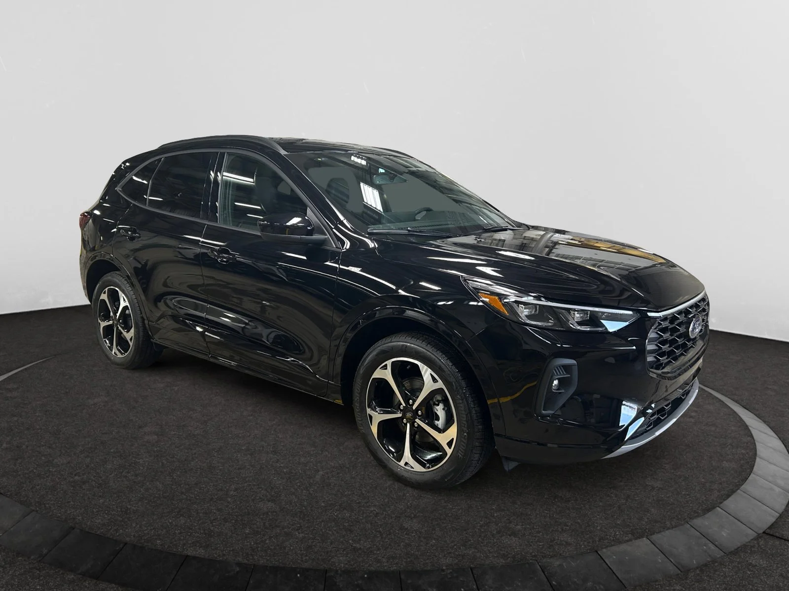 New 2026 Agate Black Metallic Ford ST-Line Elite image 7