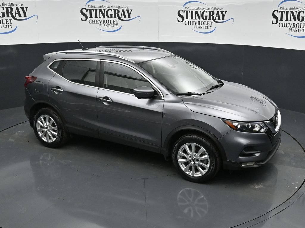 Used 2022 Gray Nissan SV FWD Xtronic CVT image 18