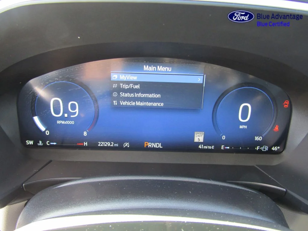 Certified Used 2025 Star White Ford Platinum image 28