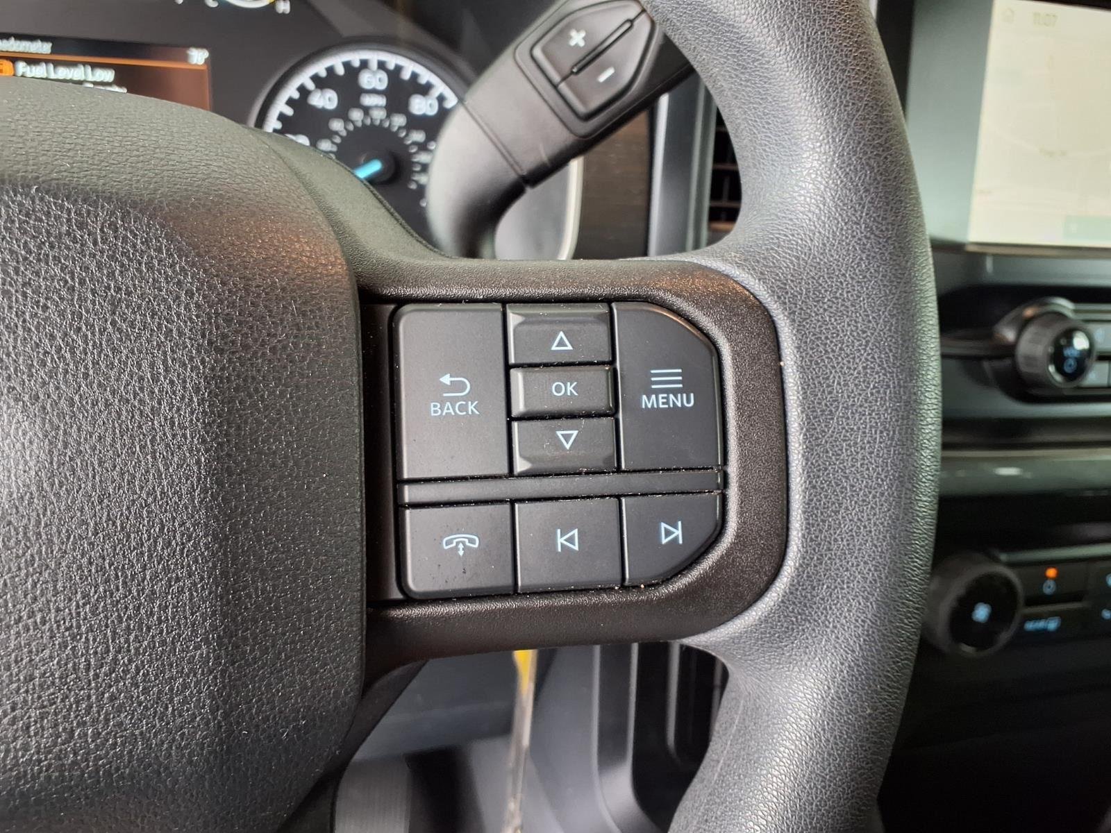 Used 2023 Agate Black Metallic Ford XL image 27