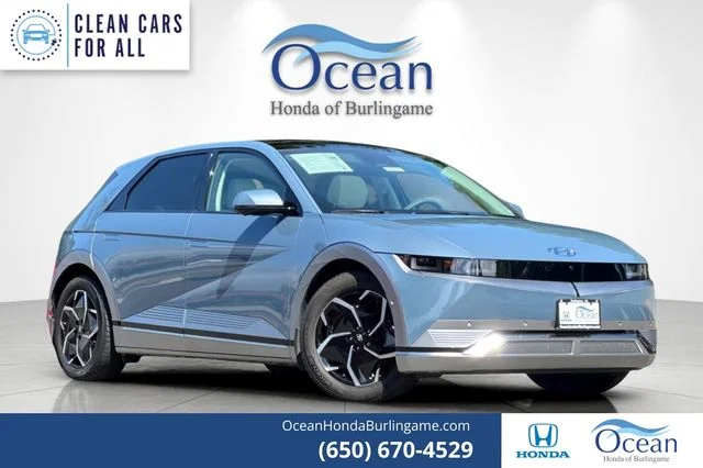 Used 2024 Lucid Blue Hyundai Limited image 1