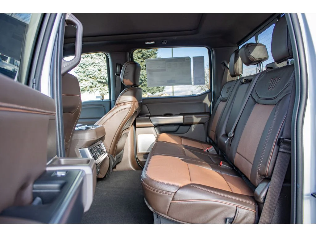 New 2026 Star White Metallic Tri-Coat Ford King Ranch image 40