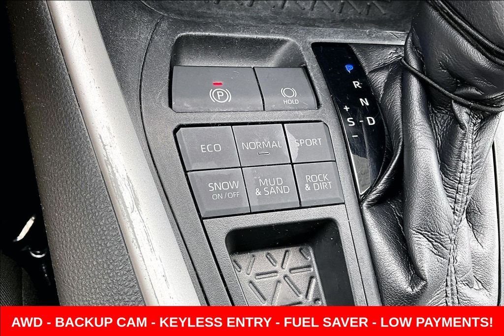 Used 2020 Silver Toyota LE image 15