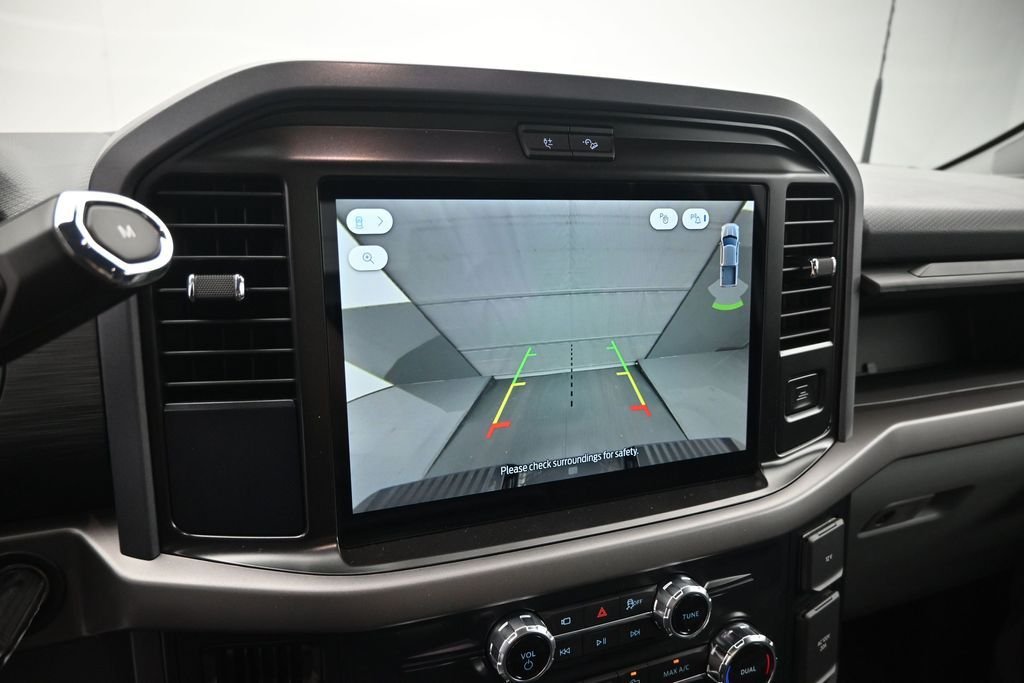 New 2026 Oxford White Ford XLT image 14