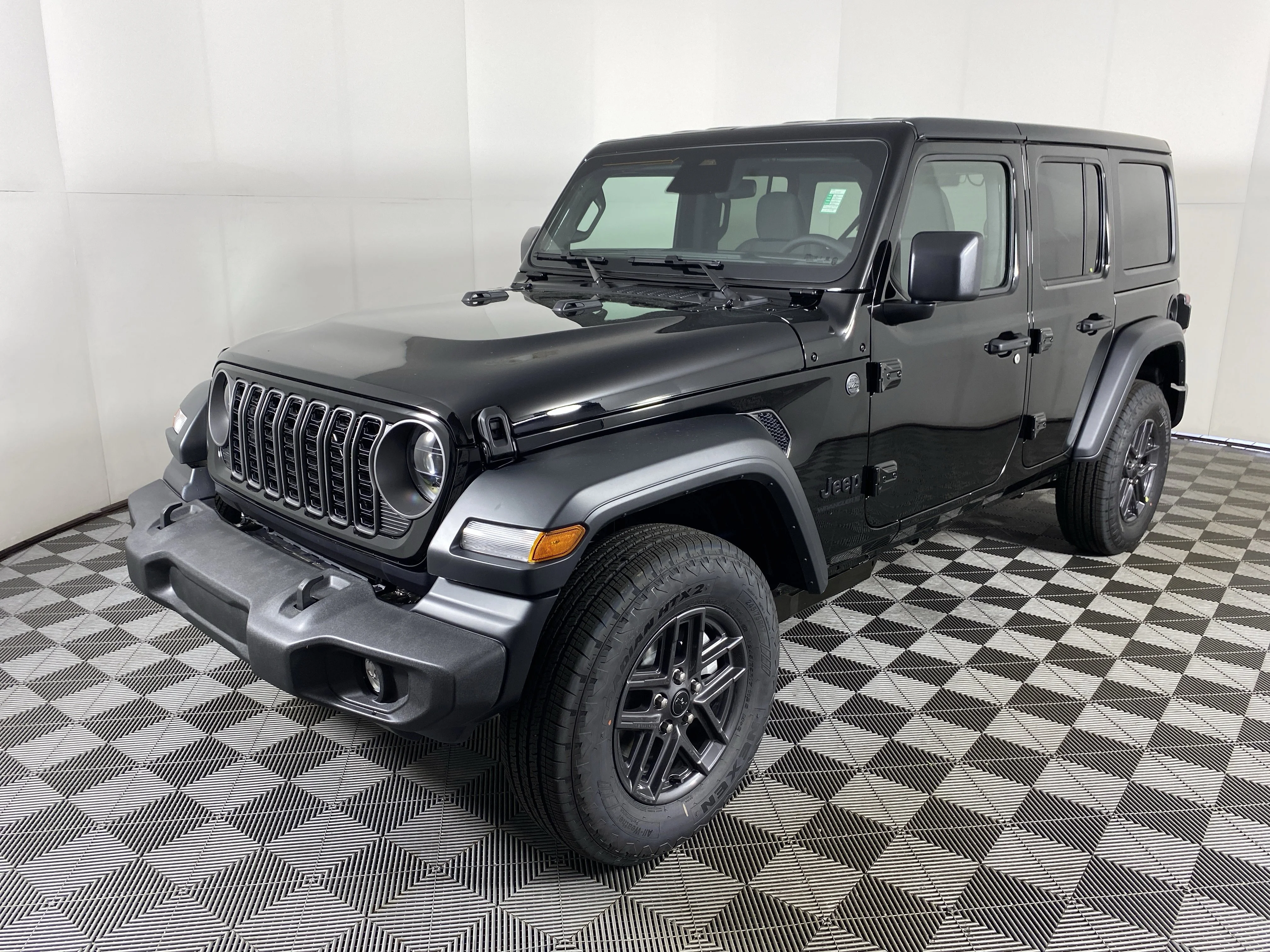 New 2026 Black Clear-Coat Exterior Paint Jeep Sport S image 9