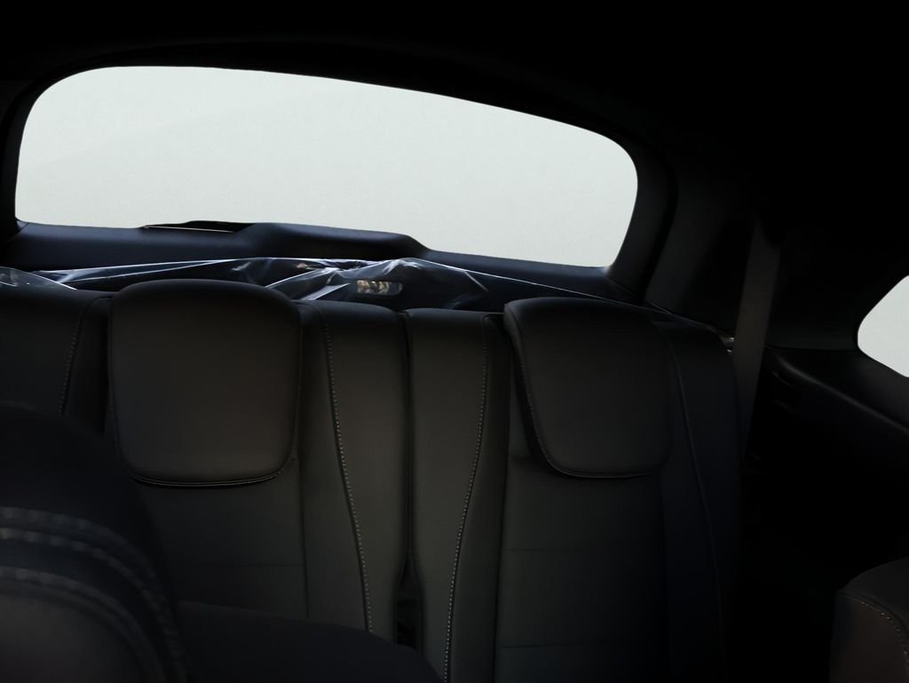 2025 Mercedes-Benz GLS Base - Photo 15