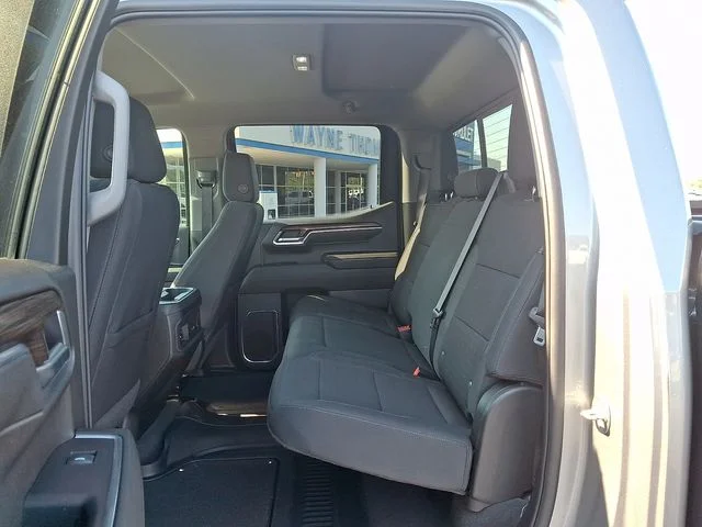 Used 2025 Gray Chevrolet RST image 9