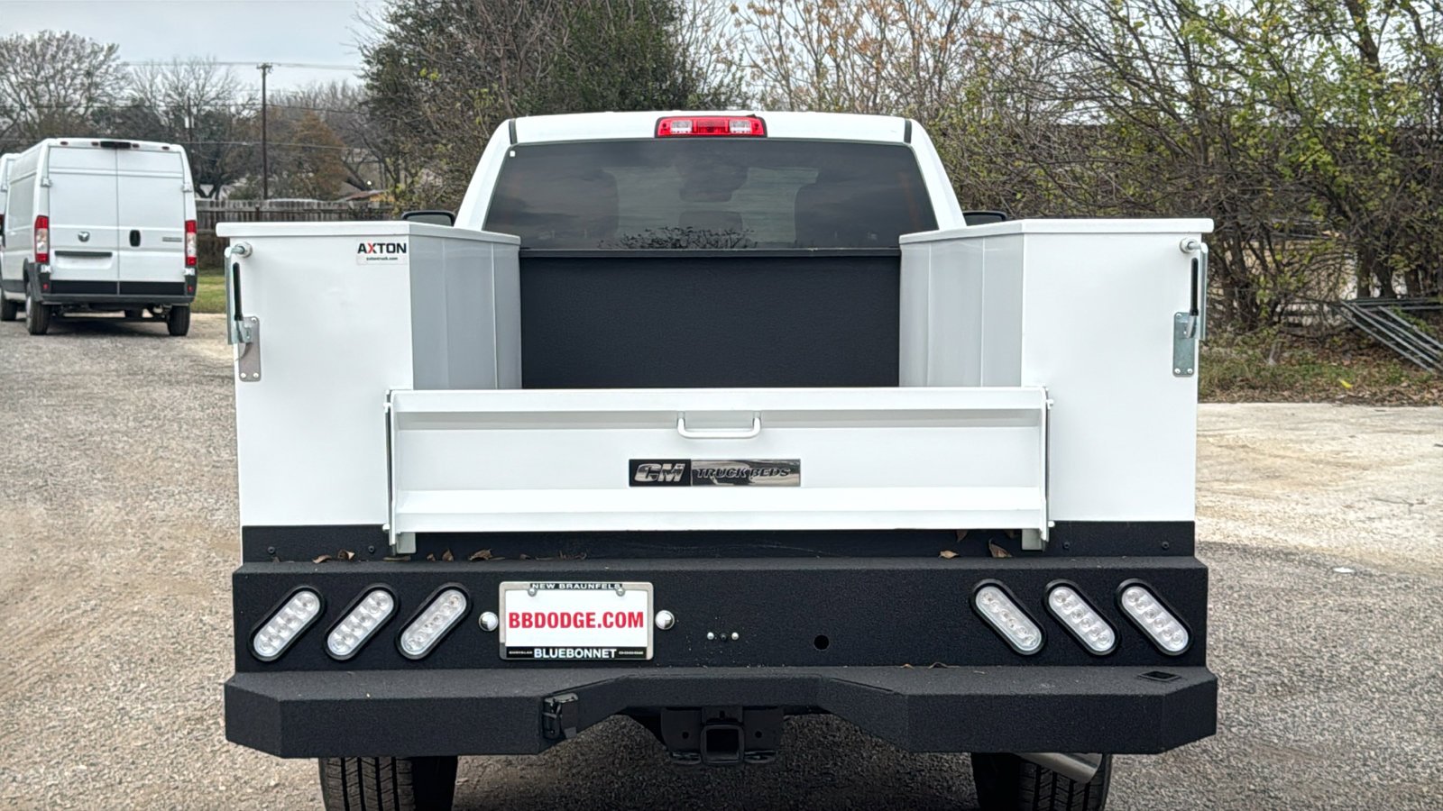 New 2026 Bright White Clear-Coat Exterior Paint RAM Tradesman image 6