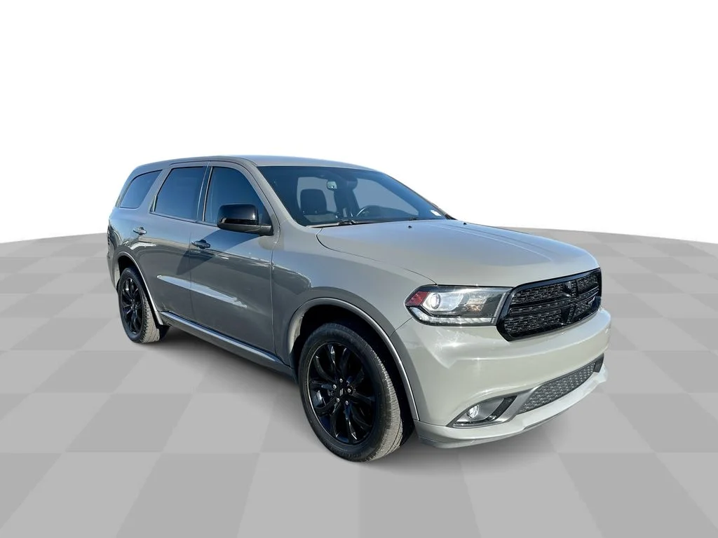 Used 2020 Gray Dodge SXT Plus image 2