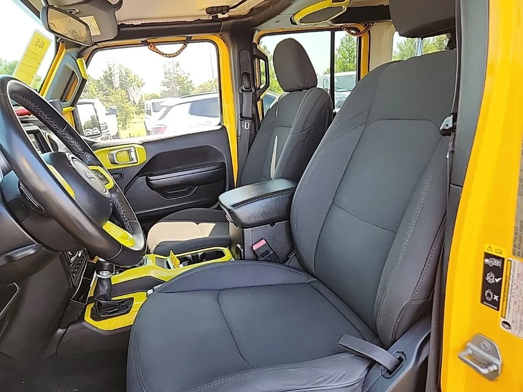 Used 2020  Jeep Unlimited Sport S image 13