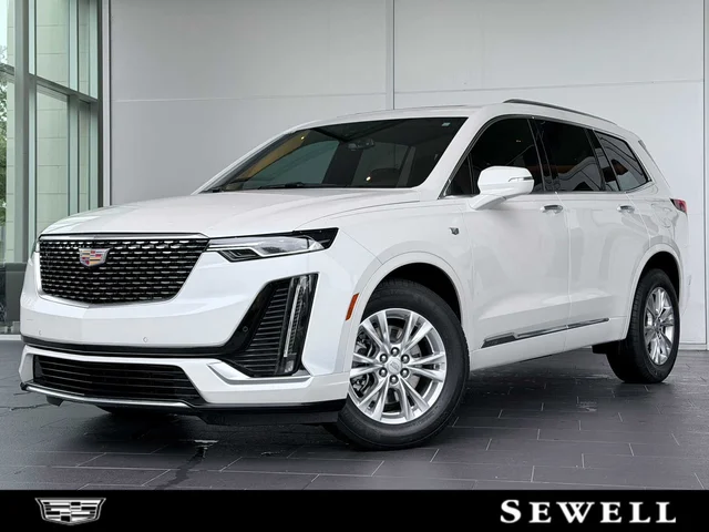 2025 Cadillac XT6 Luxury