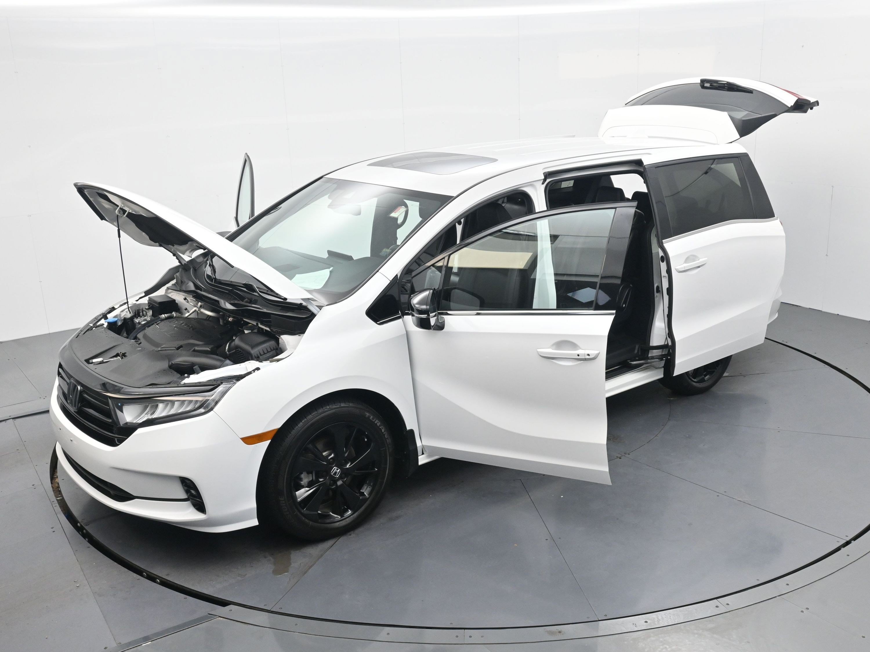 Used 2024 White Honda Sport image 34