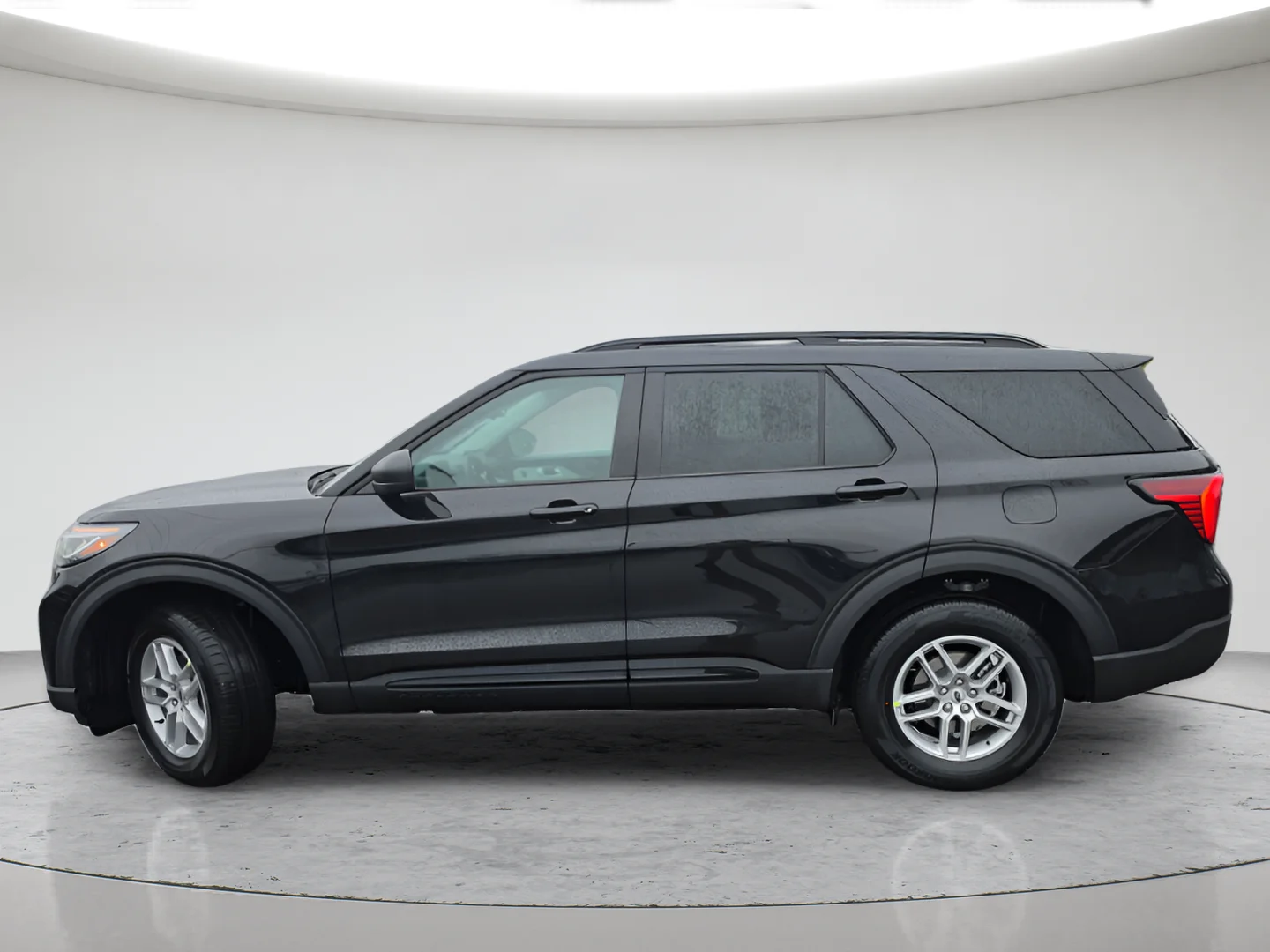 New 2026 Black Ford Active image 7