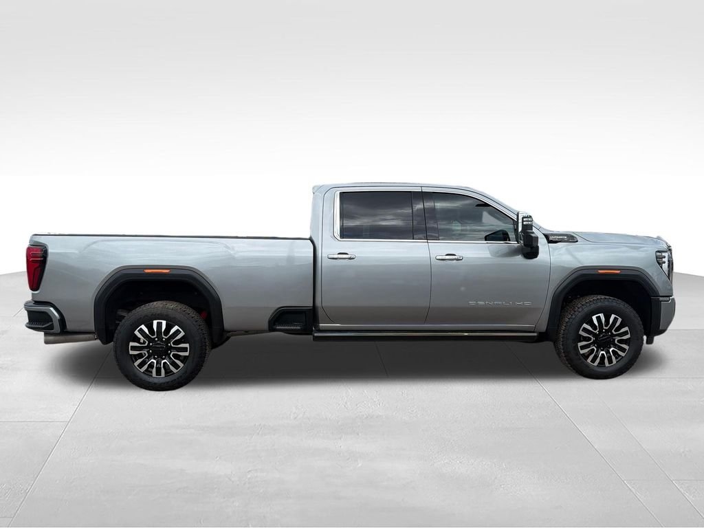 Used 2024 Silver GMC Denali Ultimate image 6