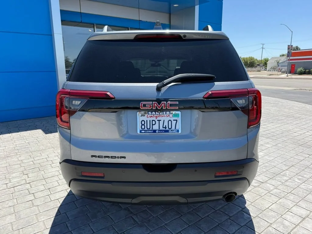 Used 2021 SATIN STEEL METALLIC GMC SLE image 9