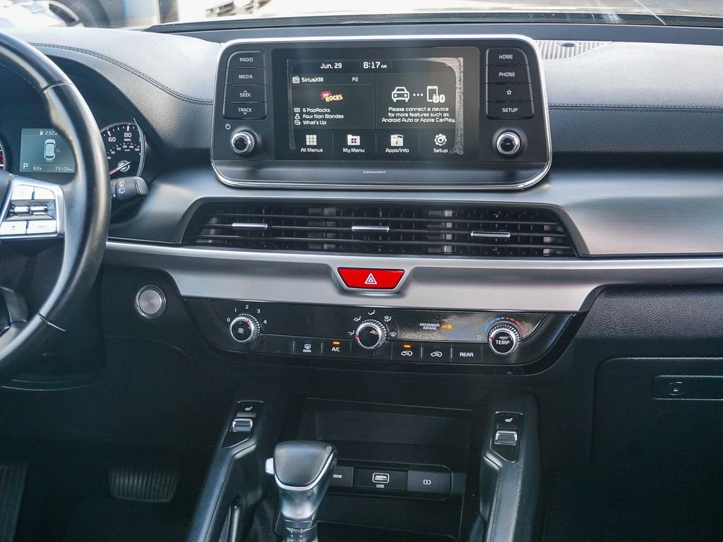 Used 2021 Green Kia S image 15