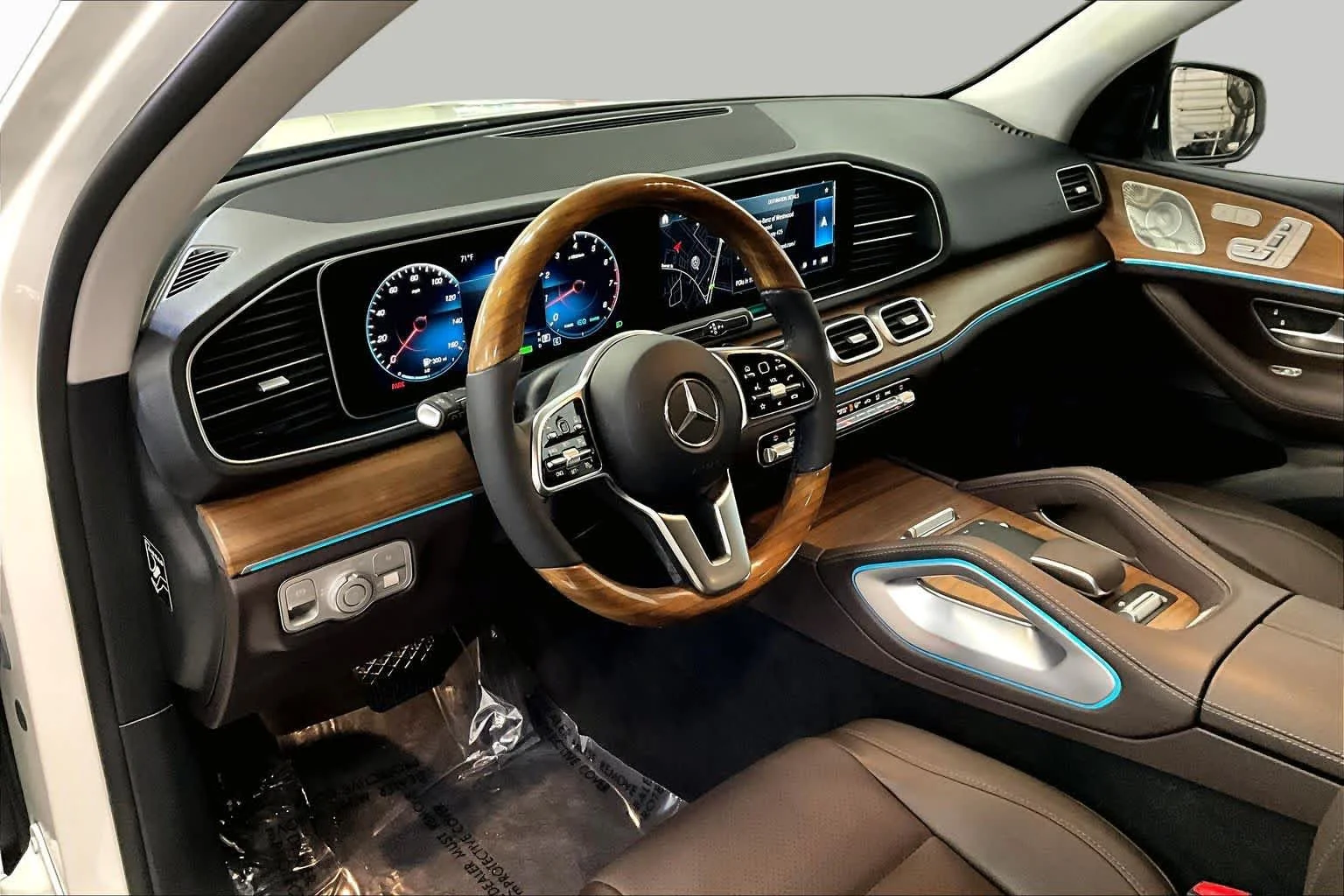 Certified Used 2023 Polar White Mercedes-Benz GLE 450 image 18