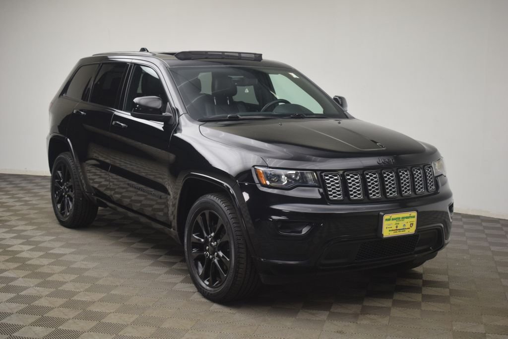 2018 Jeep Grand Cherokee Altitude 4WD's photo