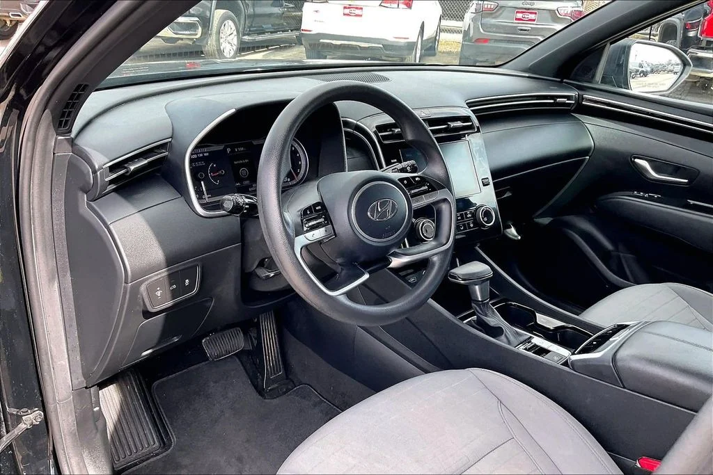 Used 2022 Black Hyundai SEL image 14