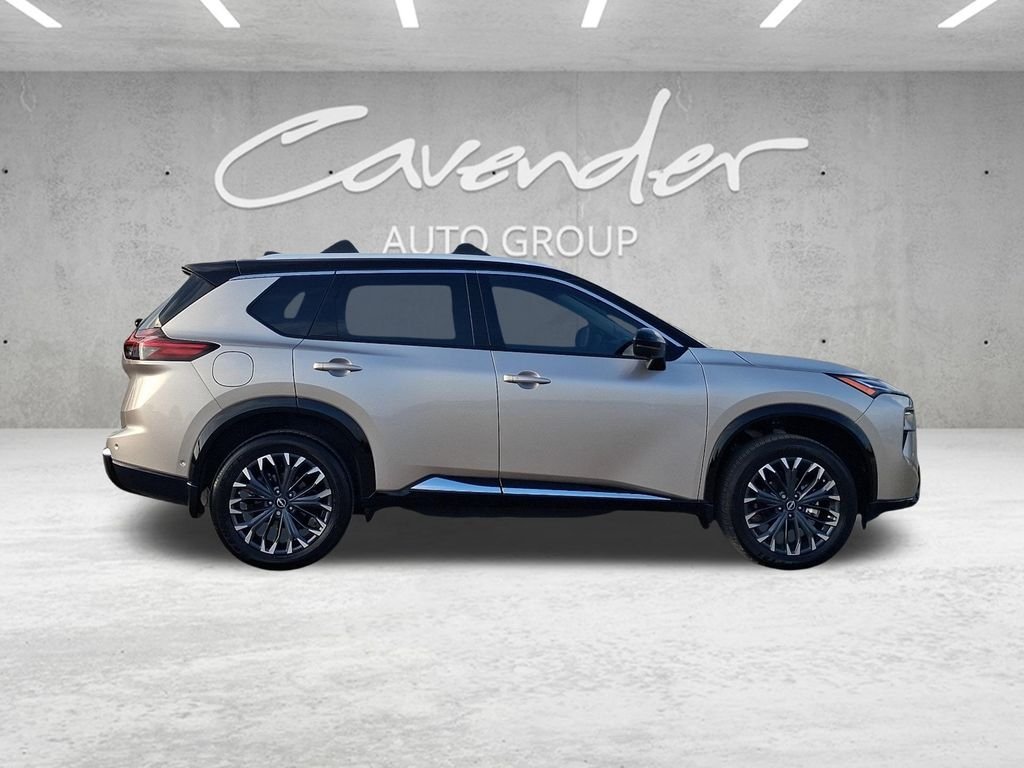 2026 Nissan Rogue Platinum - Photo 18
