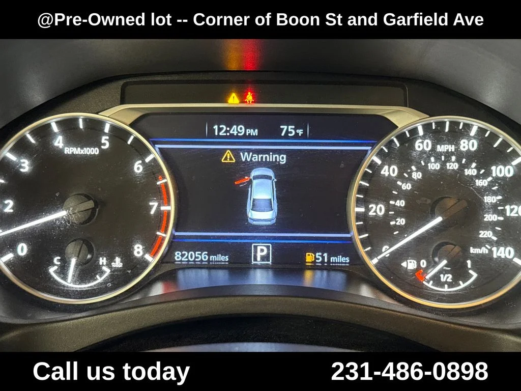 Used 2020 Black Nissan 2.5 SR image 21