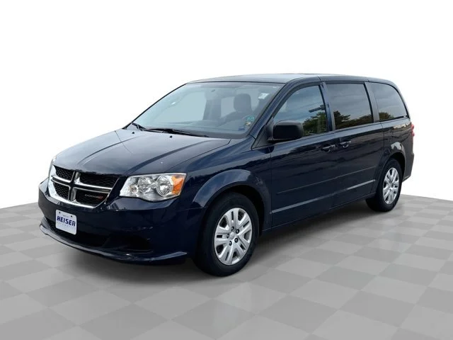 Used 2015 True Blue Pearlcoat Dodge SE image 1