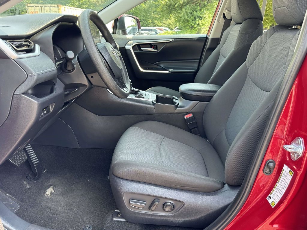 Used 2025 Red Toyota XLE image 20
