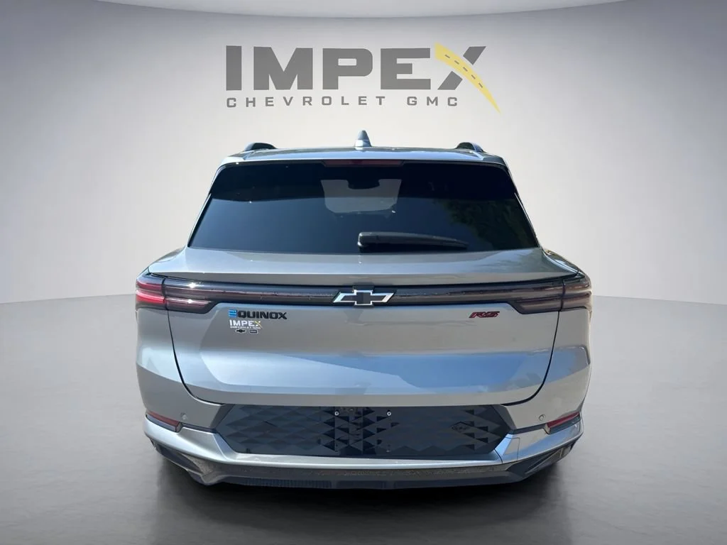 Used 2024 Sterling Gray Metallic Chevrolet RS image 4