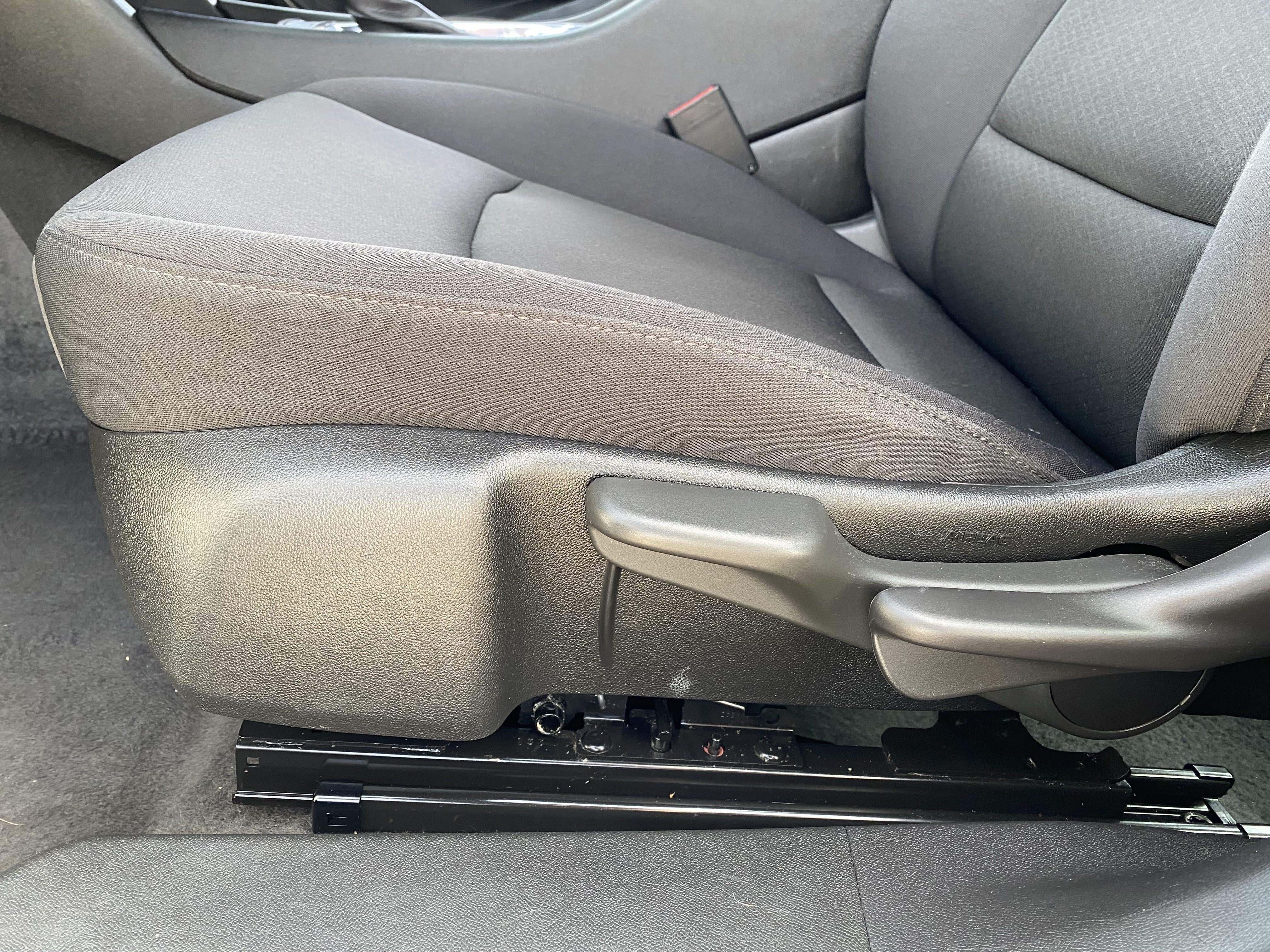 Used 2025 Summit White Chevrolet LS image 20
