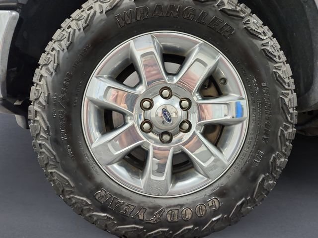 Used 2013 Gray Ford Lariat image 14