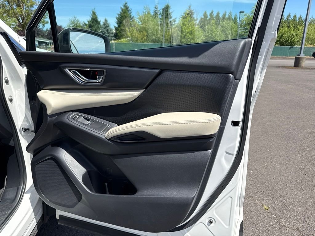 Used 2023 Crystal White Pearl Subaru Limited image 26