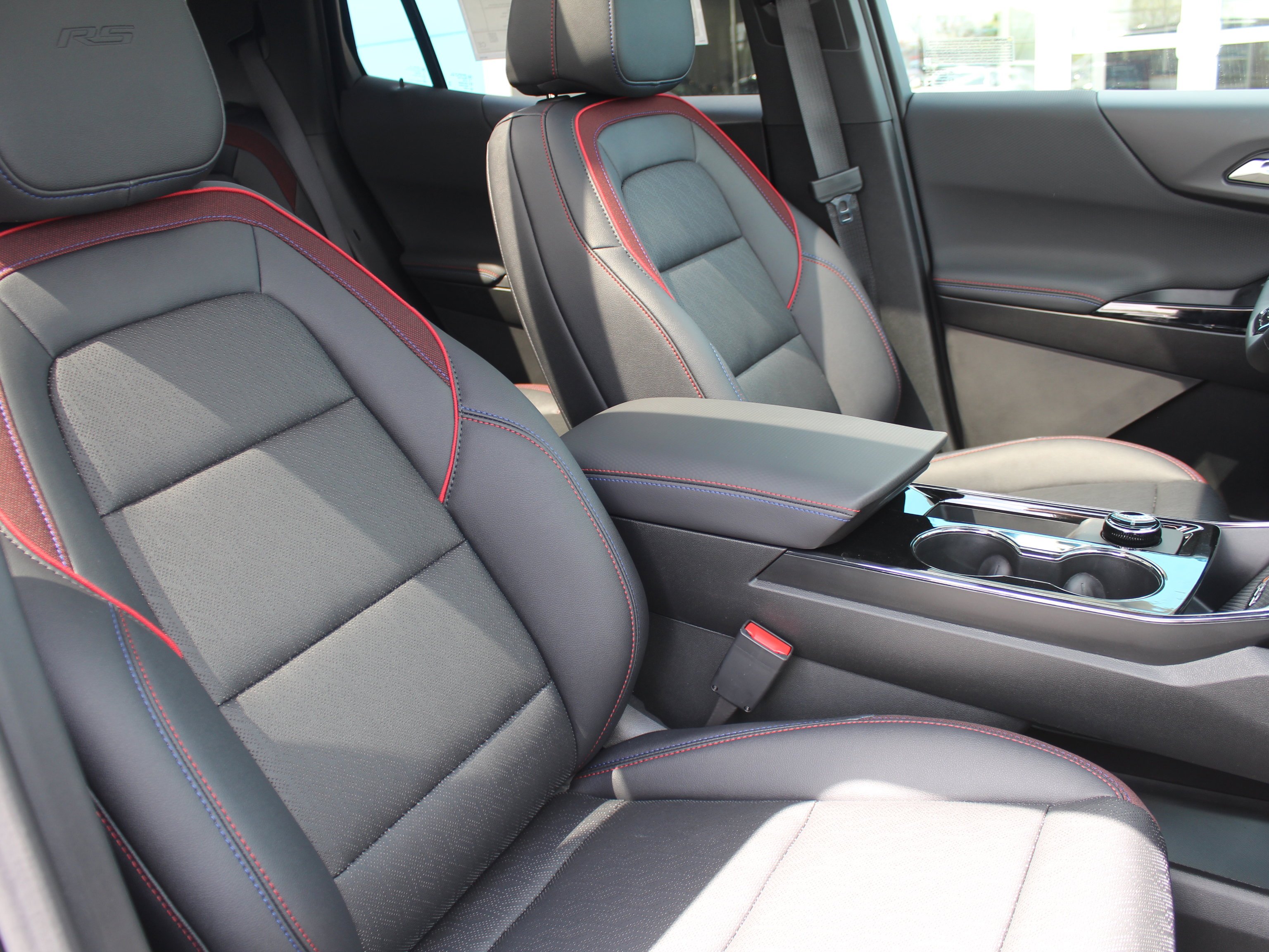 2026 Chevrolet Equinox RS - Photo 16