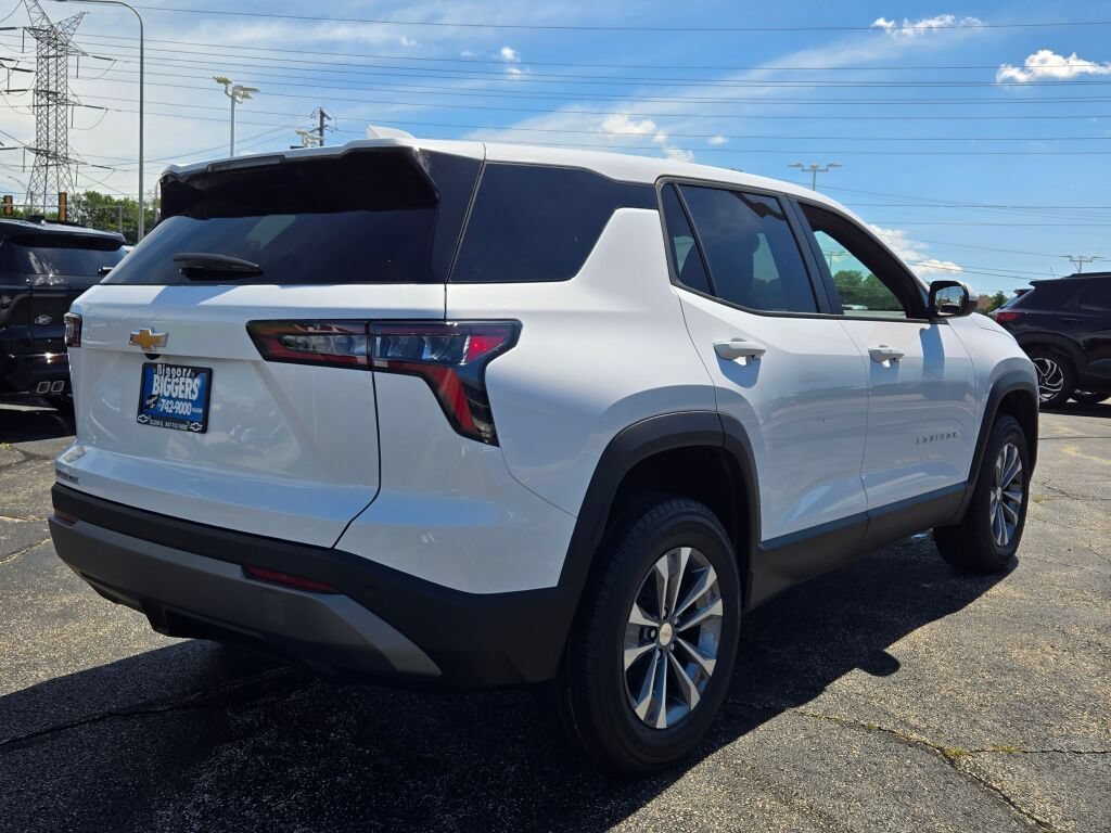 2026 Chevrolet Equinox LT - Photo 10