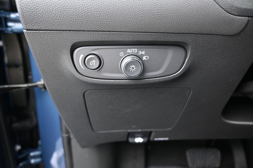 2026 Buick Encore GX Sport Touring - Photo 12
