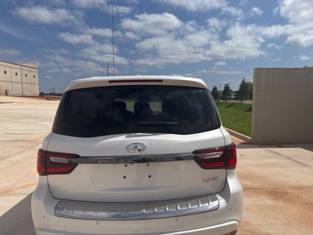 Used 2023 White INFINITI Premium Select image 6