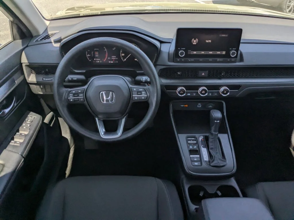Used 2024  Honda LX image 16
