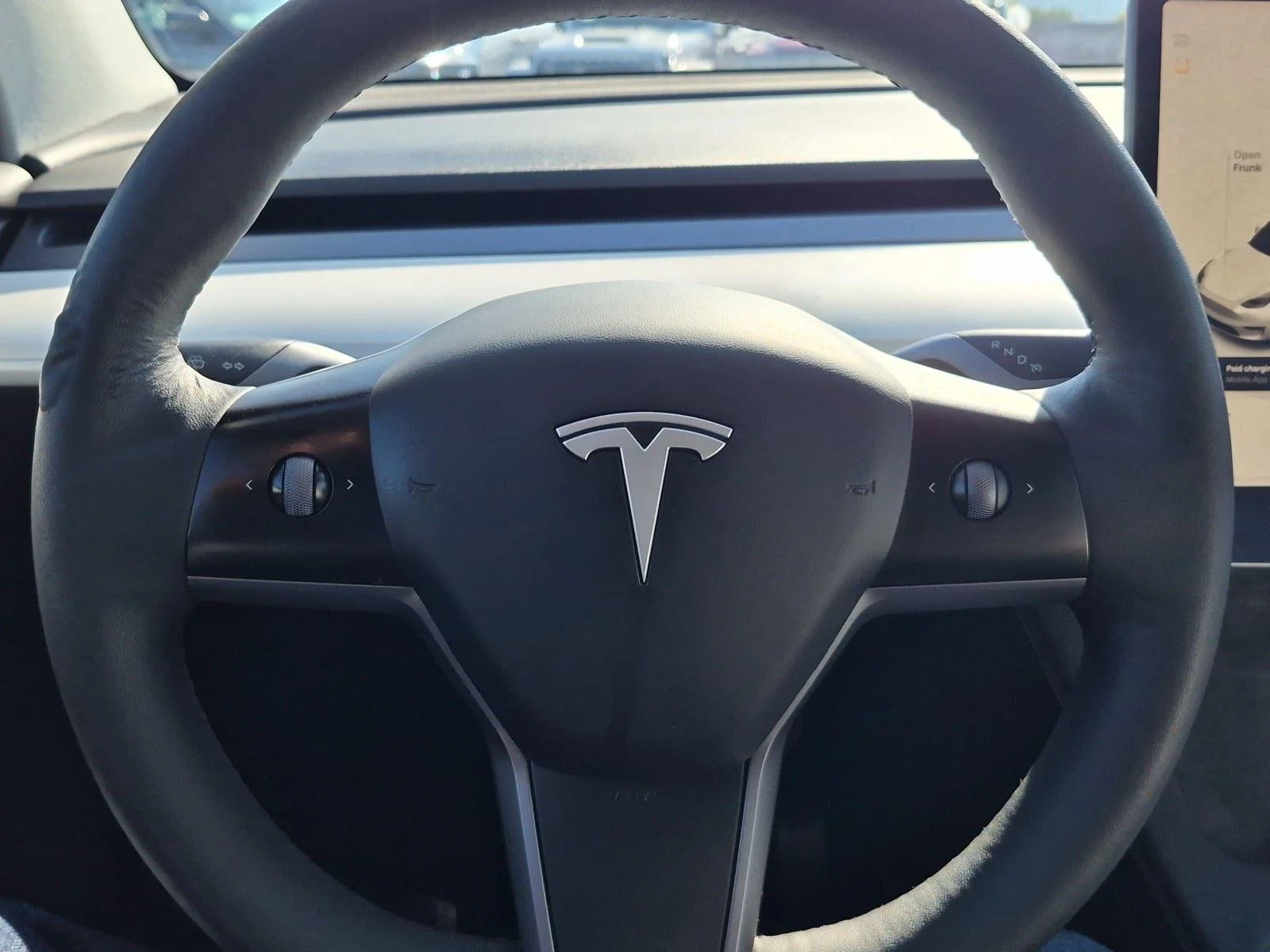 Used 2023  TESLA  image 22
