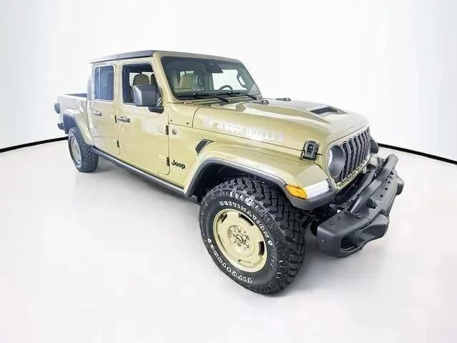 2026 Jeep Gladiator Willys 41 Auto's photo