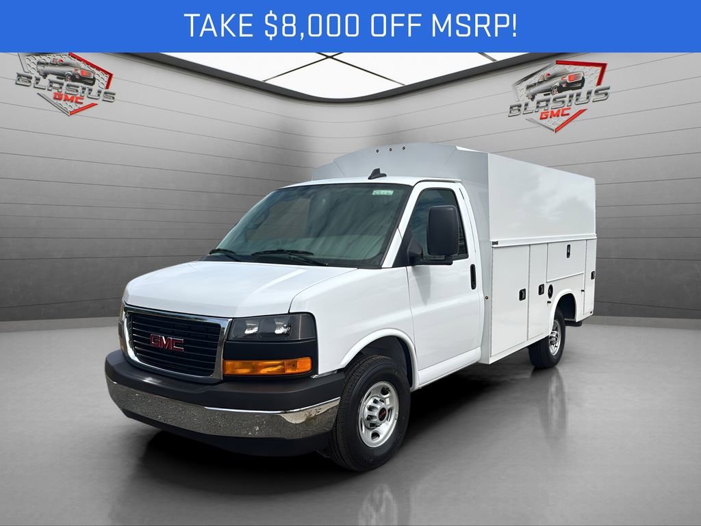 2025 GMC Savana Cutaway