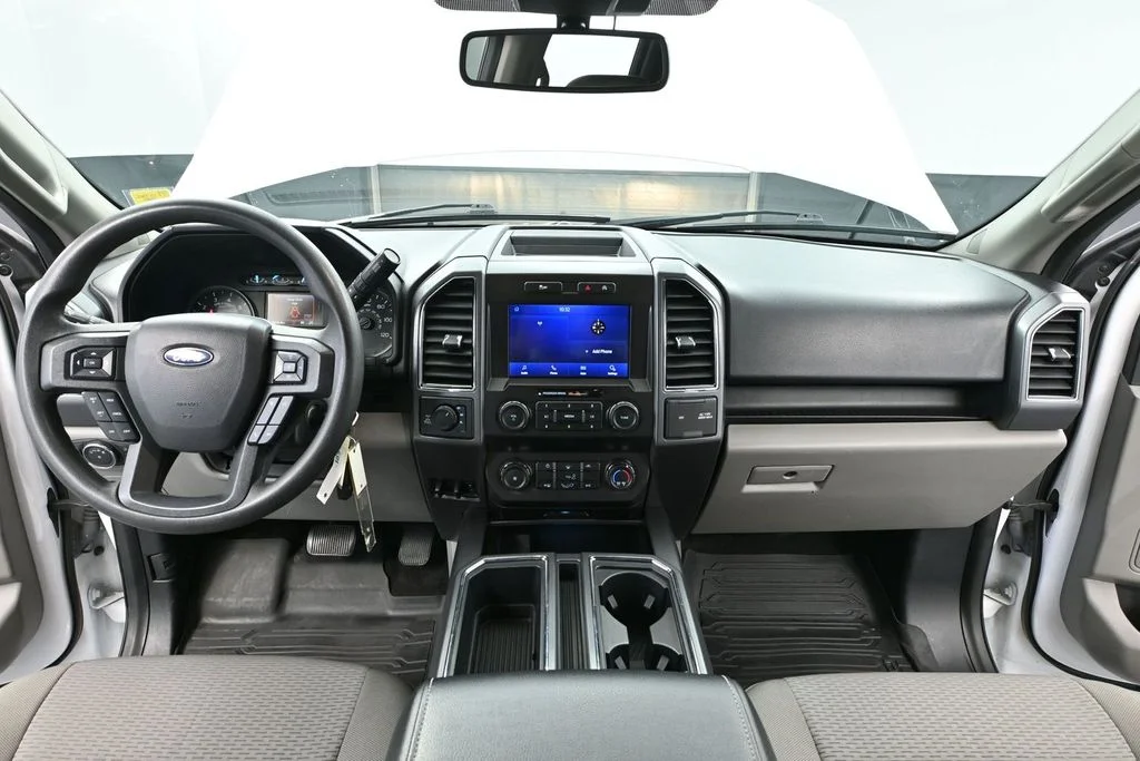 Used 2020 White Ford XLT image 19
