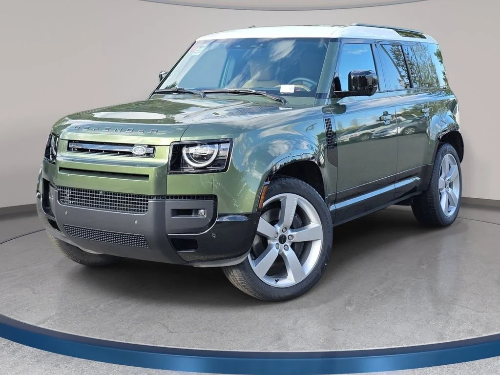 2026 Land Rover Defender 110 X-Dynamic SE P400's photo