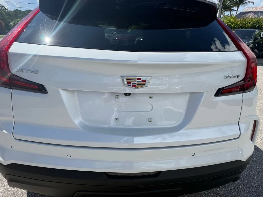 Used 2024 White Cadillac FWD Luxury image 12